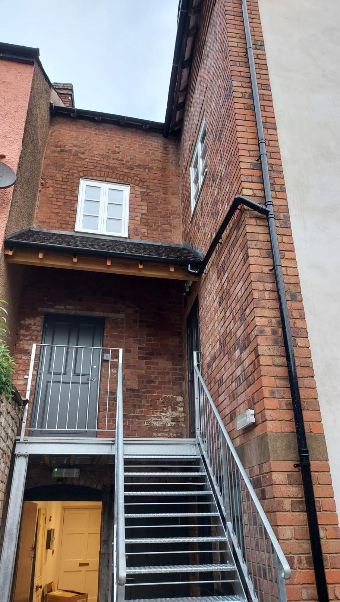 Ludlow Town Centre Apartments ภายนอก รูปภาพ