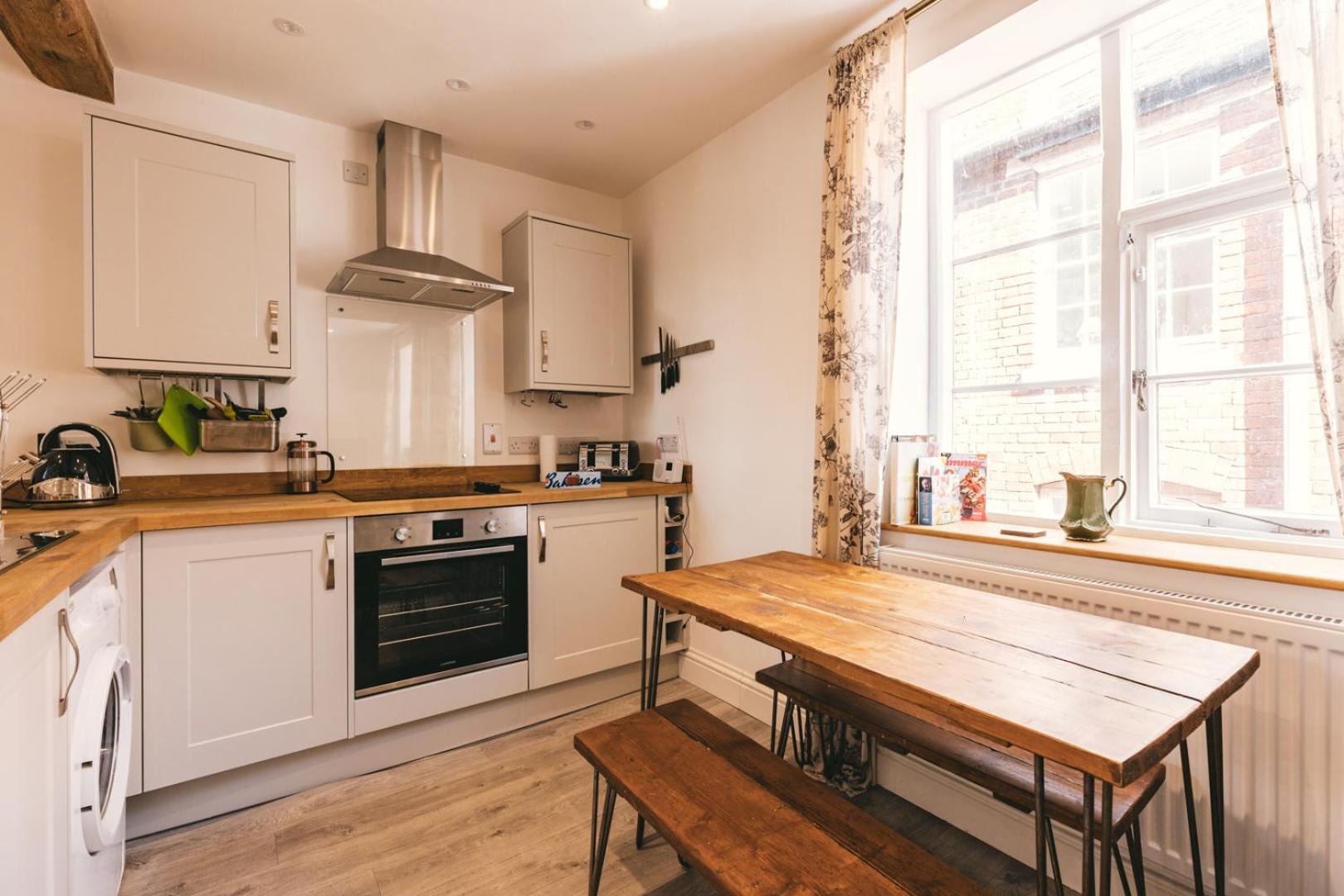 Ludlow Town Centre Apartments ภายนอก รูปภาพ
